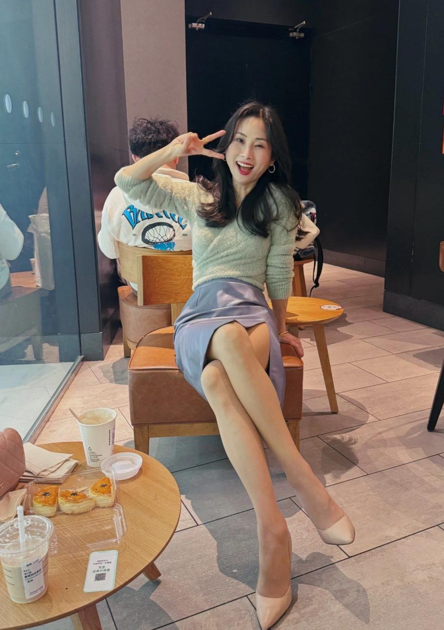美婦 美腿 美屄[43P]